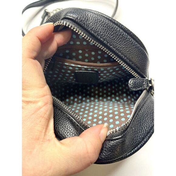 LD Circular Round Vegan Leather Crossbody Purse With Chain StrapTassle - Picture 5 of 7